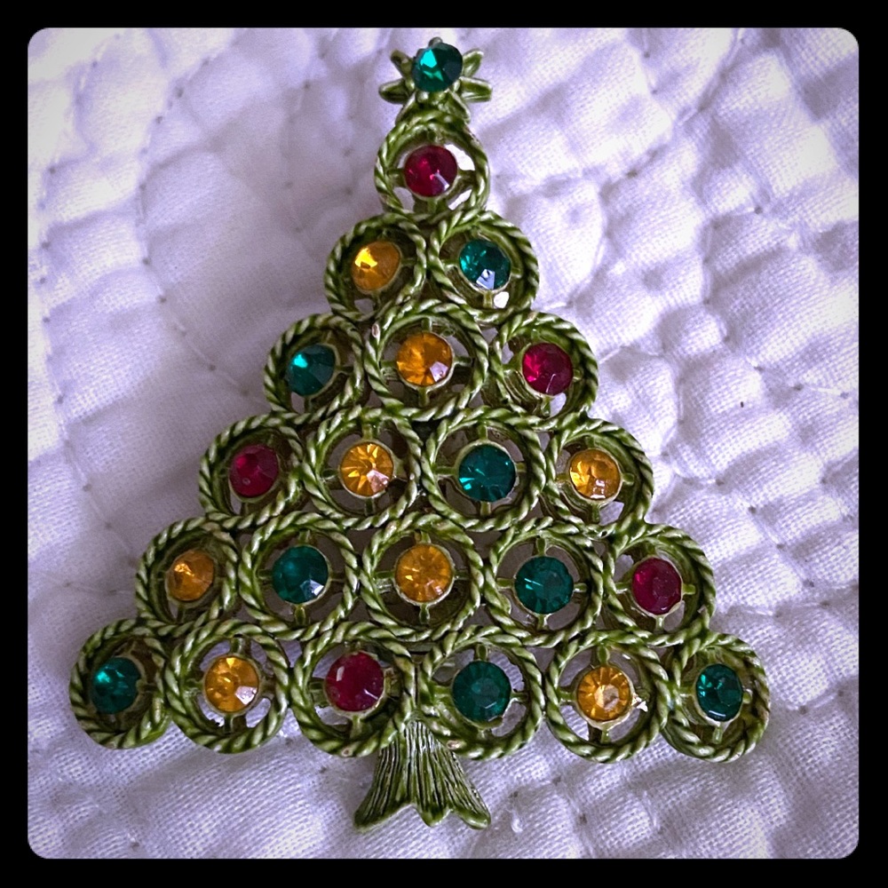 Christmas Tree Brooch